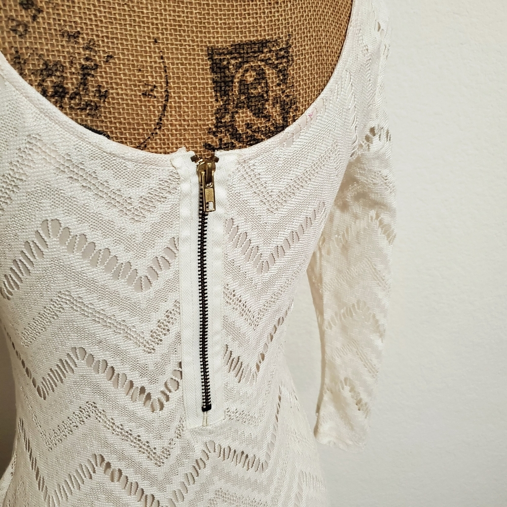 Speechless 3/4 sleeved cream knit dress sz.9 - Picture 4 of 7